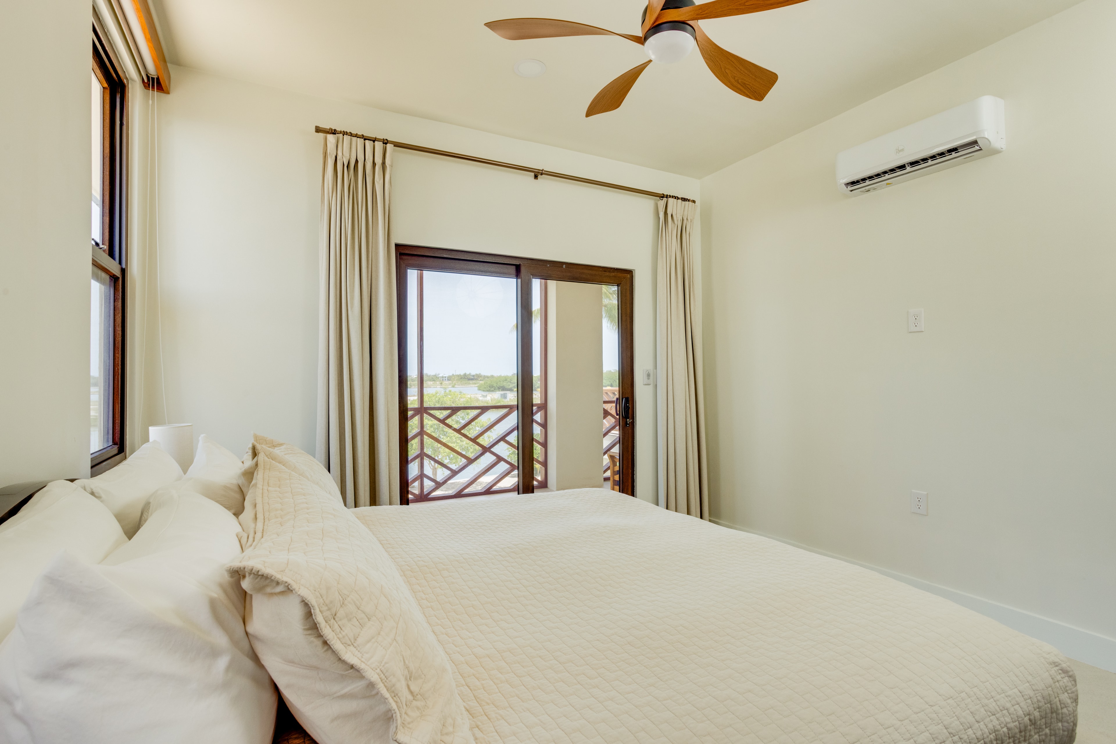 Master Suite Upstairs king bed with balcony